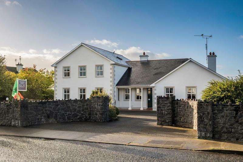 Mulberry Lodge Guest House Ballyhaunis Exteriér fotografie